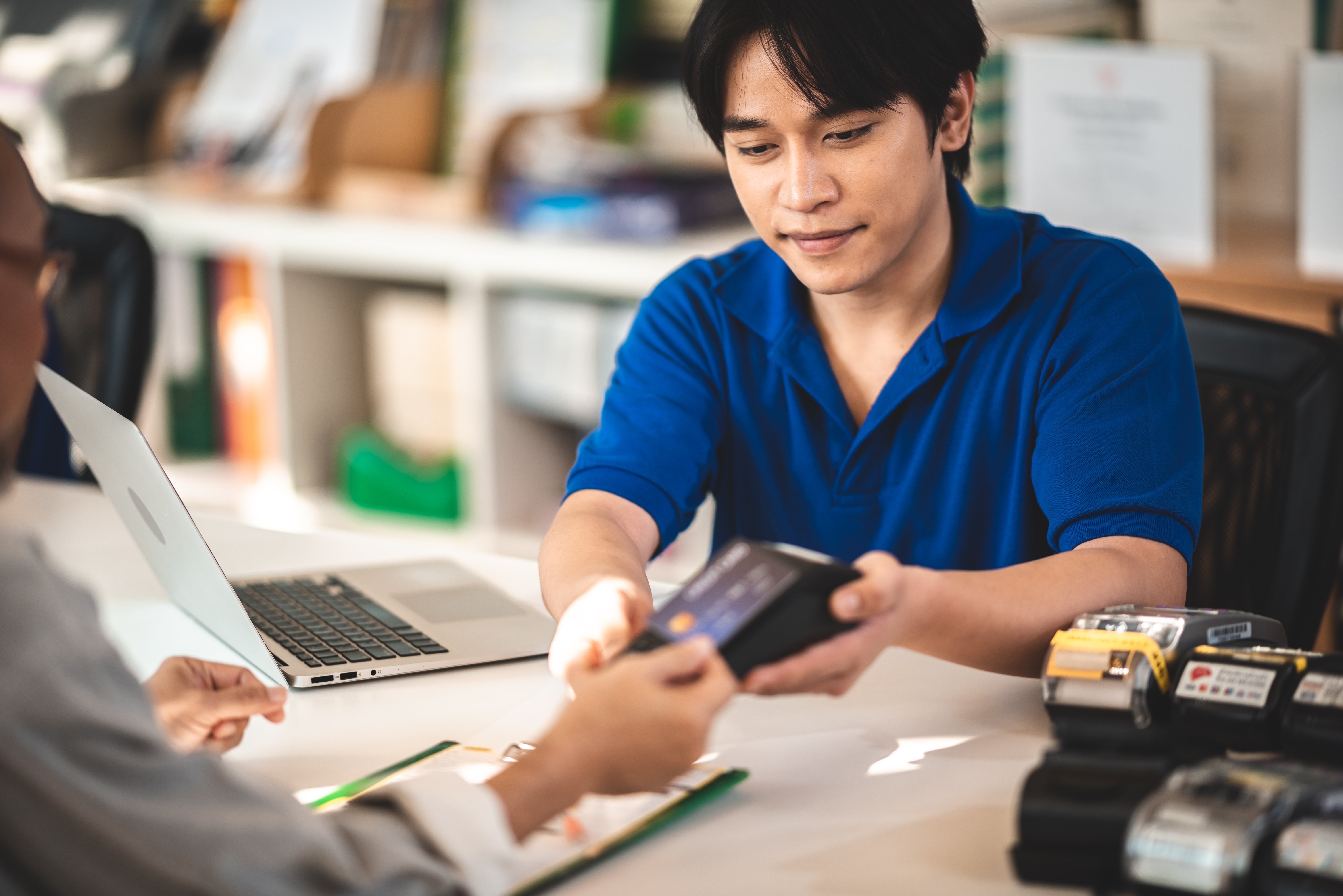 customer-paying-for-services-repair-by-debit-or-cr-2026-01-09-07-14-05-utc