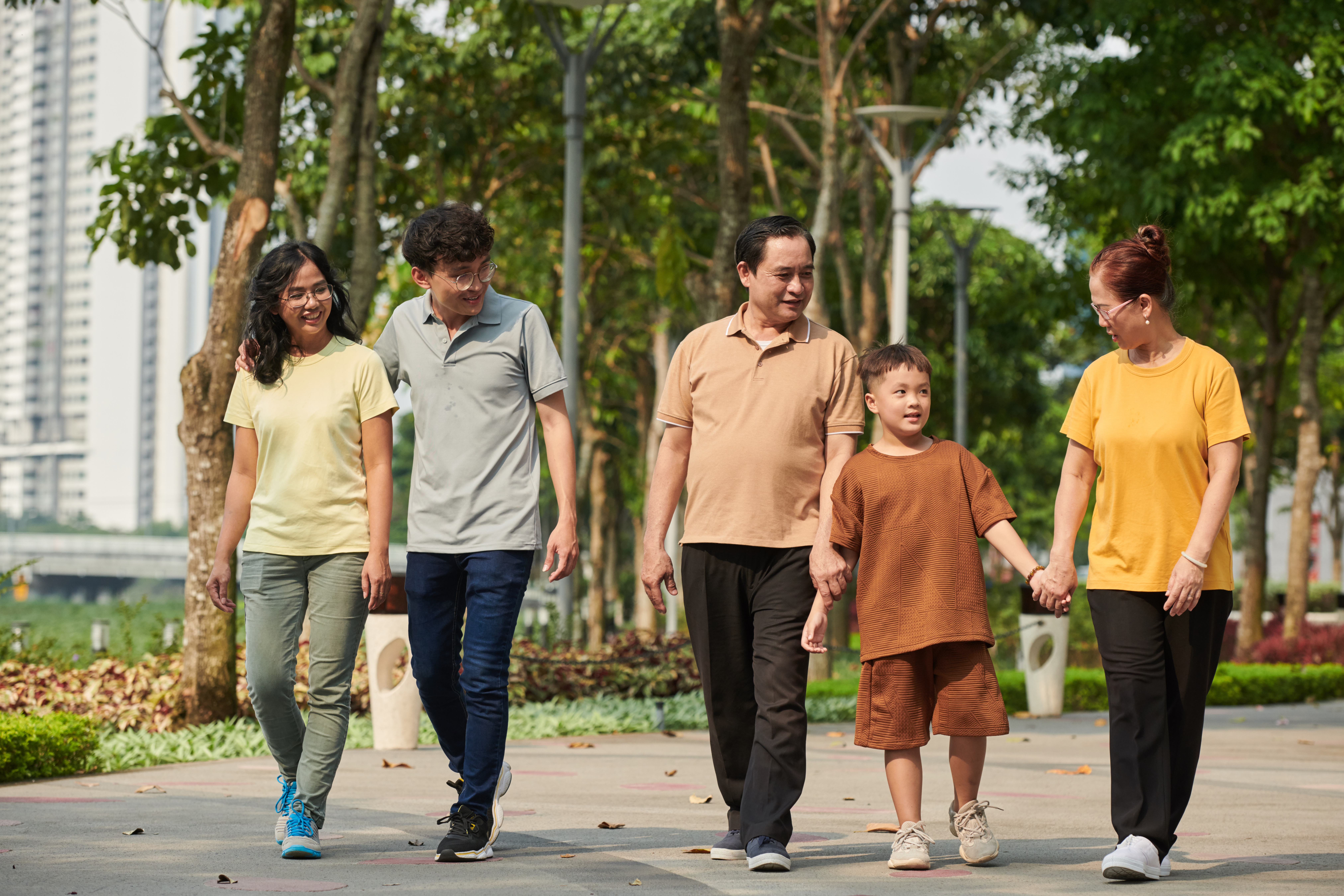 family-of-three-generation-2026-01-11-11-12-37-utc