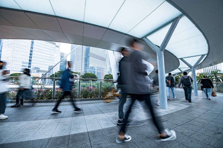 pedestrian-overpass-2026-01-09-00-37-28-utc